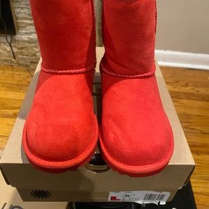New Kids Authentic Ugg boots